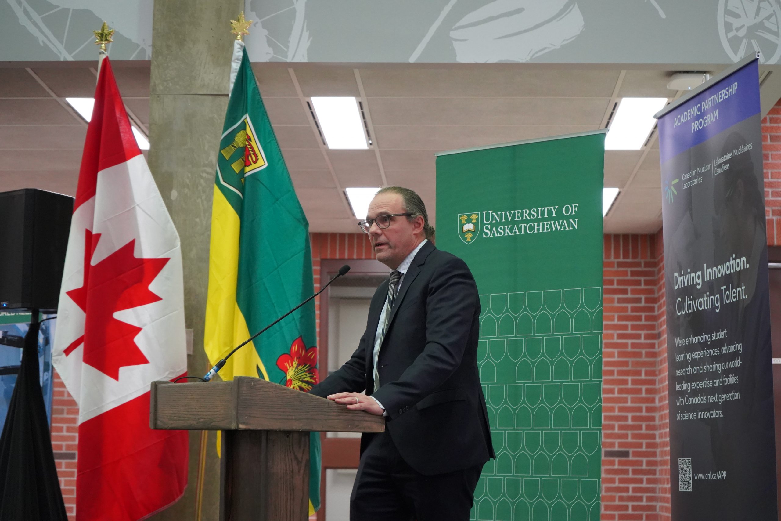 DSC01846 Dr. Christopher Yost, Vice-President (Research) at the U of R, says he is excited by the opportunities the new agreement will mean for the University’s students. Photo courtesy of the U of S)