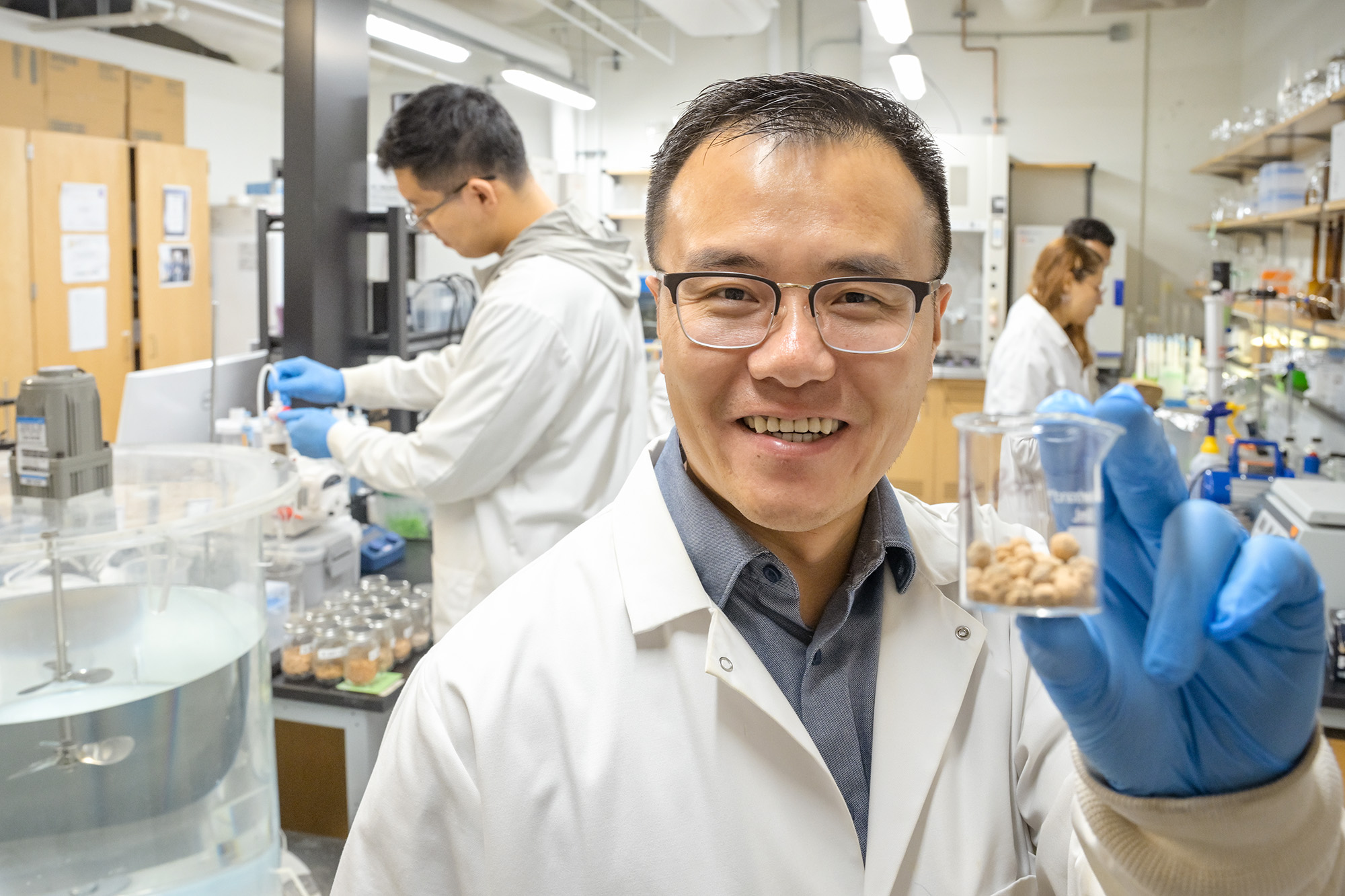 Dr. Jinkai Xue in his Cold-Region Water Resource Recovery Laboratory at the U of R. (Photo by Trevor Hopkin)