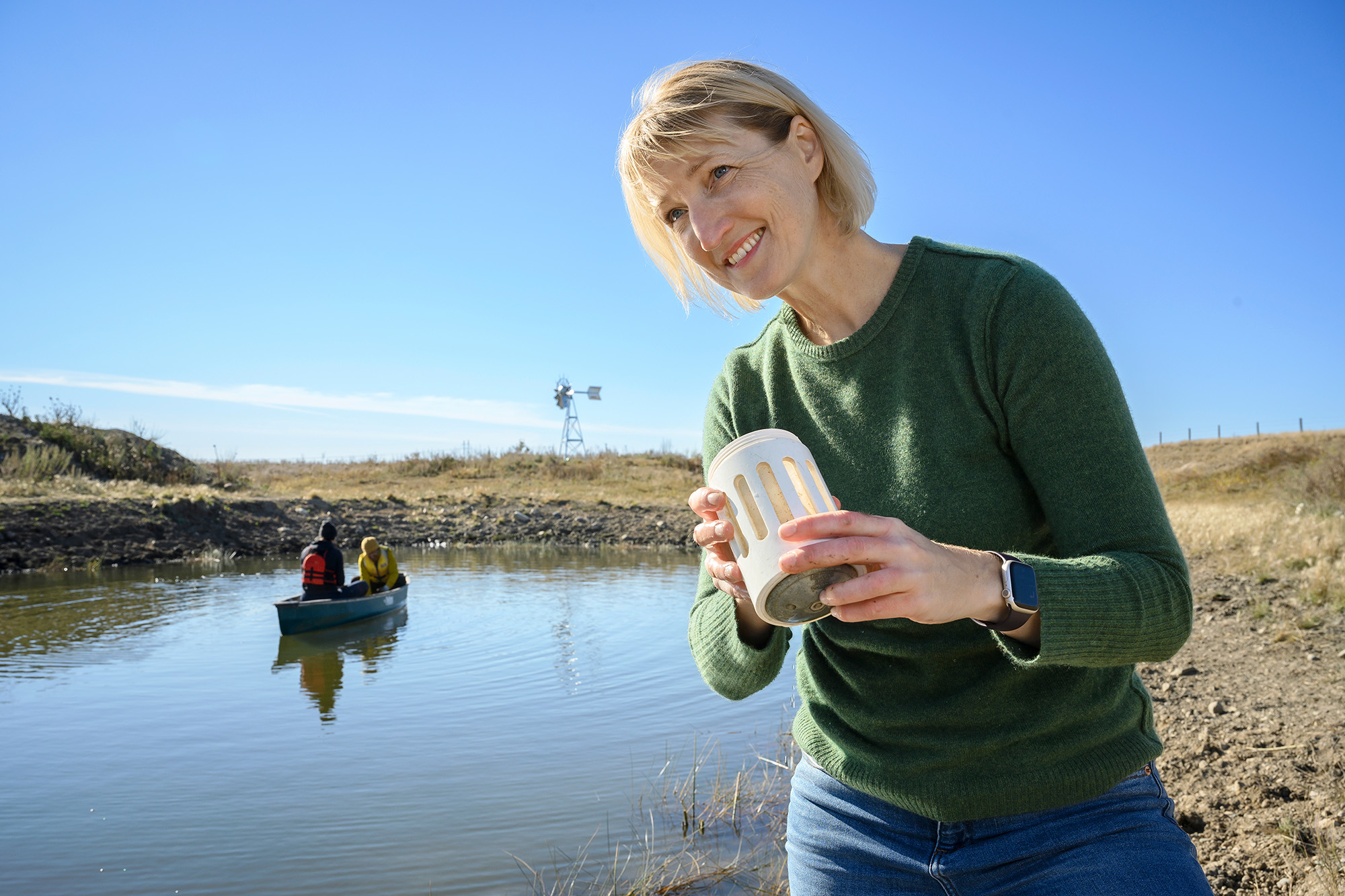 22-145-036 web Dr. Kerri Finlay has been awarded a Tier 1 Canada Research Chair in Water in a Changing Environment. (Photo by Trevor Hopkin)